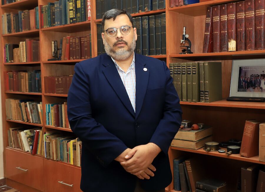 Herib Caballero Campos, historiador