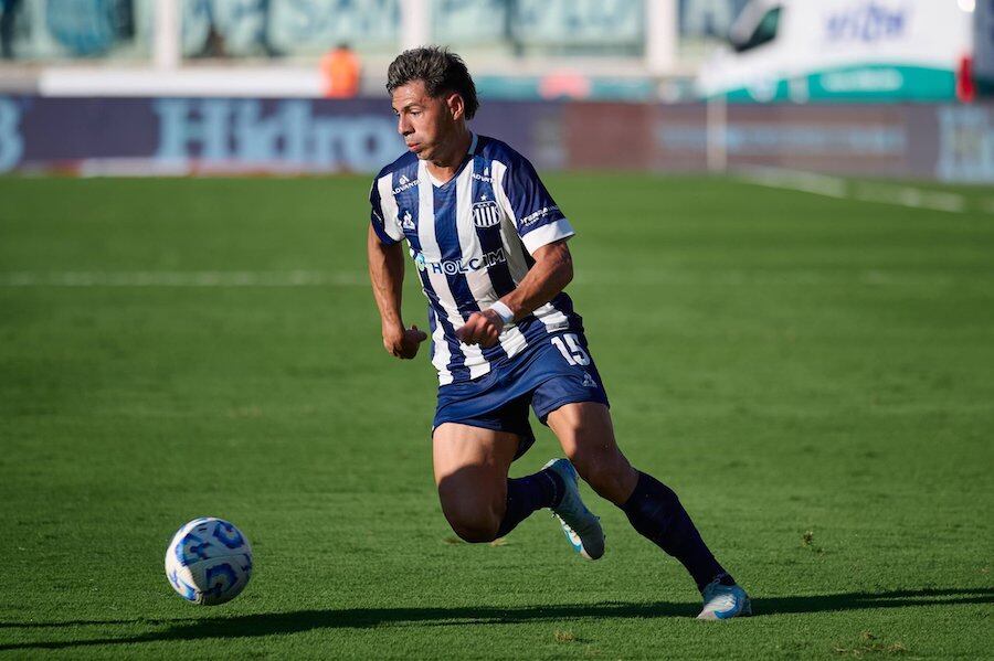 Blas Riveros vuelve al fútbol paraguayo.FOTO: @CATALLERESDECBA