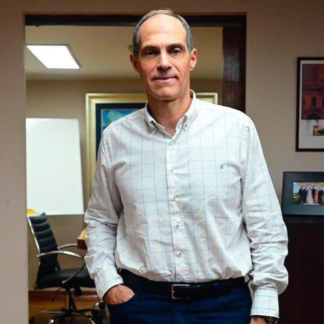Jorge Mendelzon, escritor y empresario. Foto: Gentileza