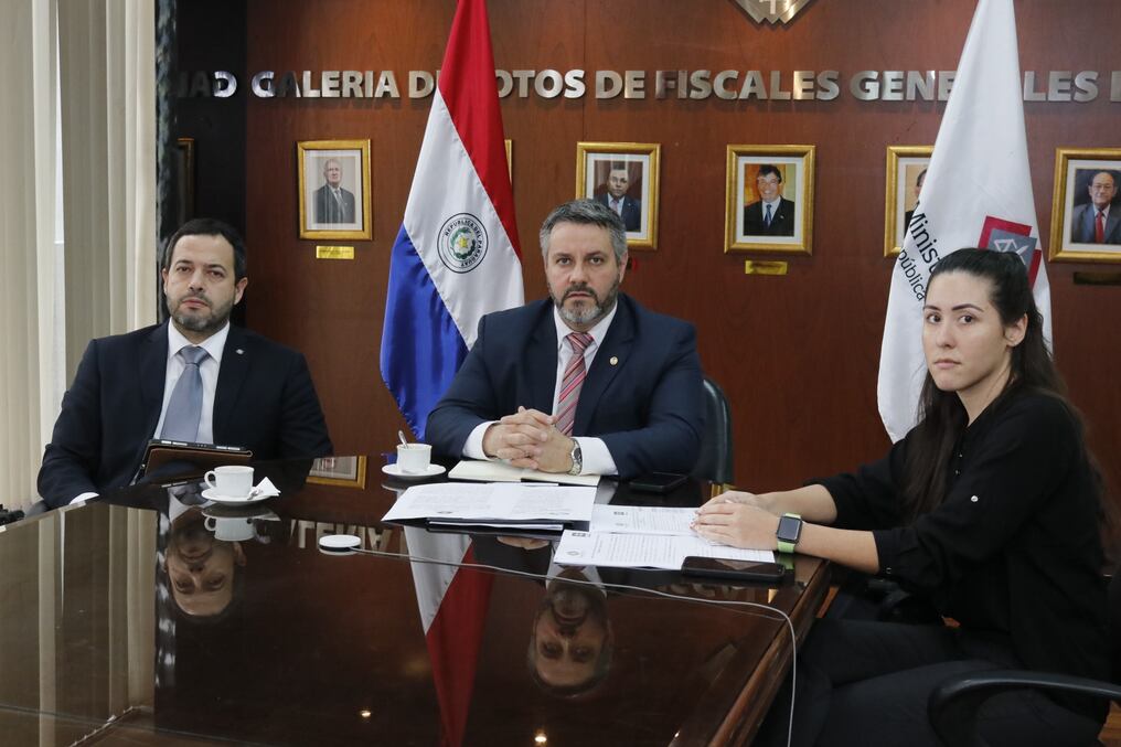 El encuentro entre fiscales se generó luego de la reunión entre las máximas autoridades del Ministerio Público de Paraguay y Colombia. Foto: Gentileza
