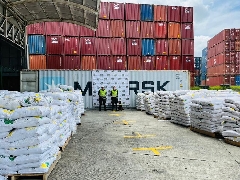 La estrategia es que las mercaderías partan desde el puerto de Buenaventura, haga una escala en el puerto peruano de Chancay, financiado por China, antes de viajar rumbo al gigante asiático. Foto: AFP