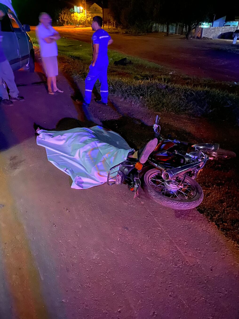 Dos accidentes fatales en motocicleta ocurrieron  entre la noche del miércoles 27 y ayer jueves 28 de marzo en Alto Paraná. Dos jóvenes, uno de 25 y otro de 20 años fueron las víctimas. Foto: Gentileza