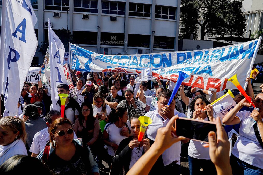 La movilización se realizó ayer miércoles frente al Ministerio de Salud. Foto: Emilio Bazán