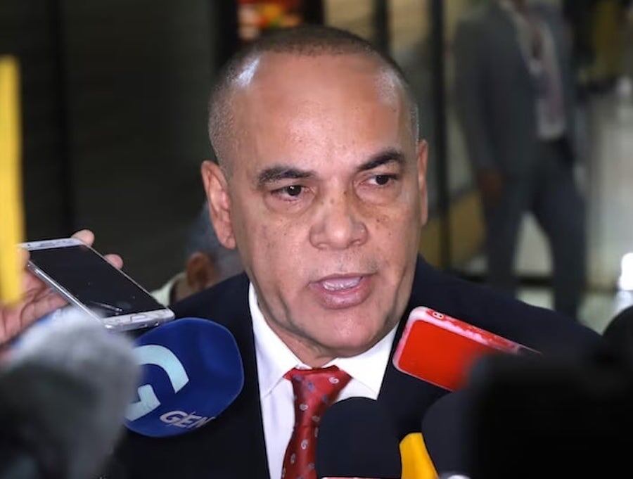 El senador Basilio Núñez indicó que llama la atención que en el periodo anterior no se hayan detectado las granjas ilegales de criptominerías. Foto: Archivo