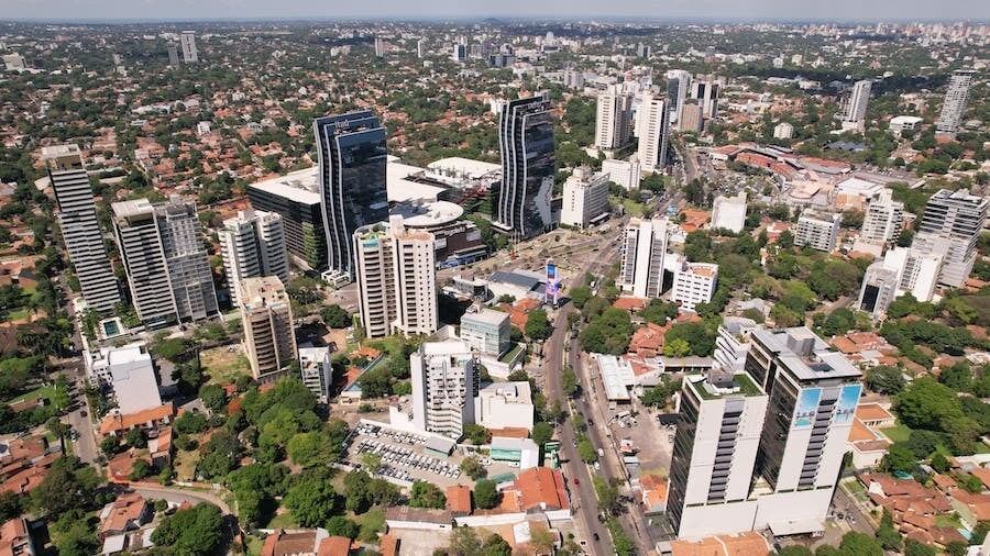 El economista Rodrigo Ibarrola mencionó la importancia de mejorar todo lo referente a la infraestructura, la mano de obra, el acceso a servicios, mercados, cadenas de producción, etc. Foto: Archivo