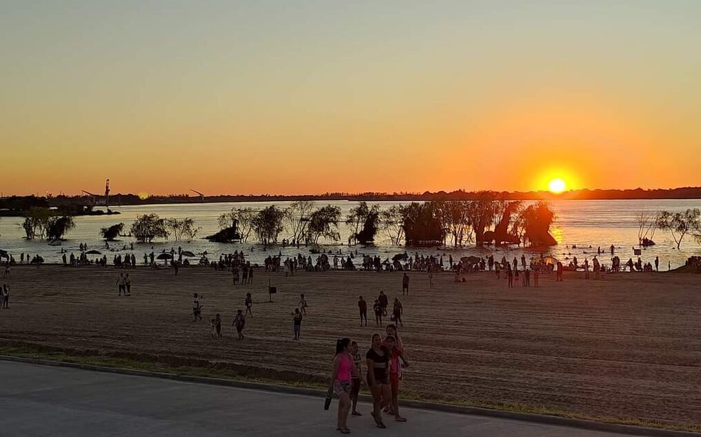 Con 35 años de trayectoria llega este sábado la fiesta más grande de Pilar con la participación de artistas nacionales e internacionales. Foto: @FernandoPilarPy