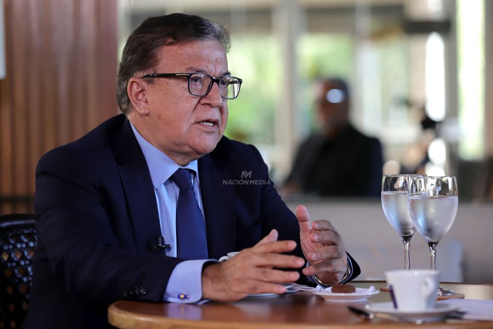 Nicanor Duarte Frutos señaló que actualmente la política se limita a descalificaciones y no responde a debates. Foto: Archivo