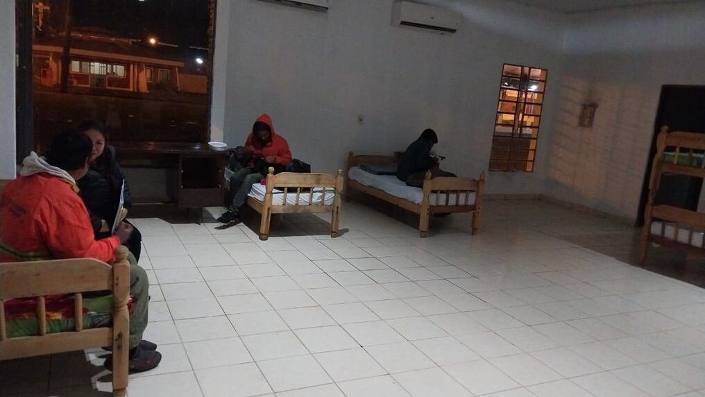 Pueden llegar al albergue desde las 18:00 y estar hasta las 6:00. Foto: Gentileza
