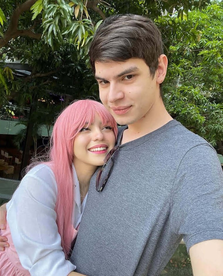 'Onichan' y 'Atomic Vlogs'.