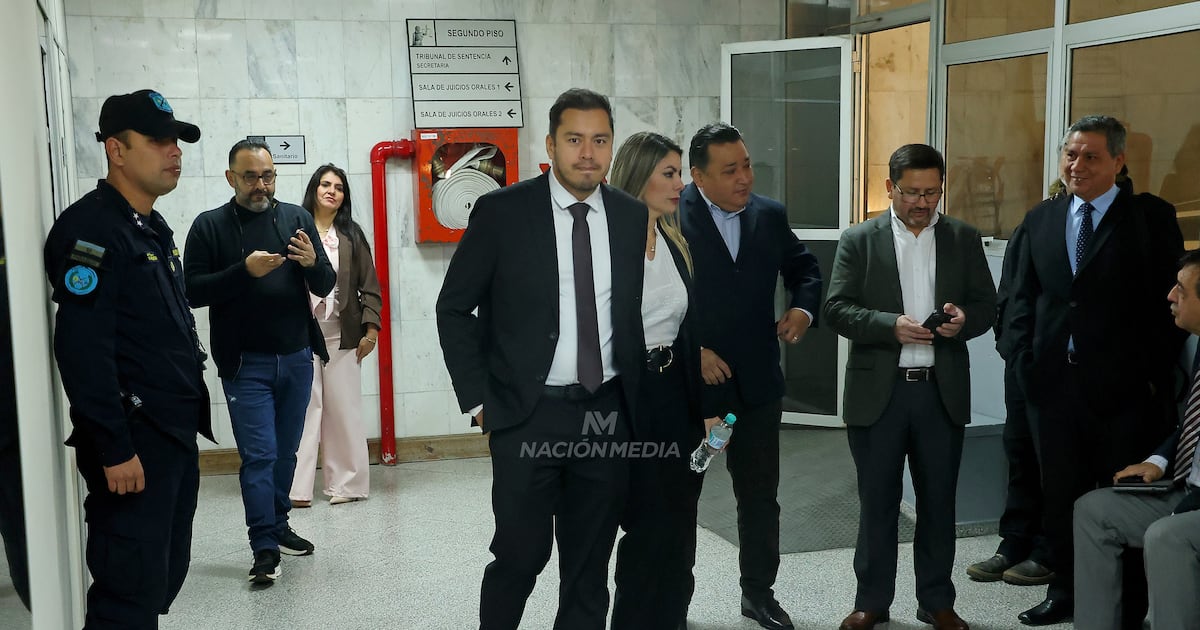 Exdiputado critica a Prieto por corrupción