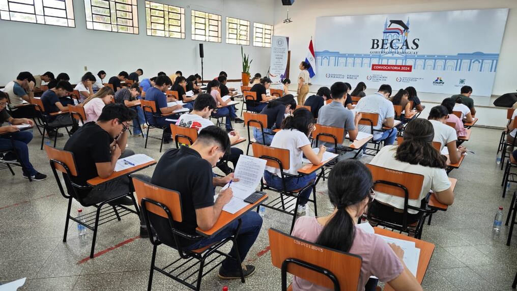 La Facultad de Ingeniería de Asunción y la universidad de Ciudad del Este registran mayor cantidad de postulantes. Foto: Itaipú