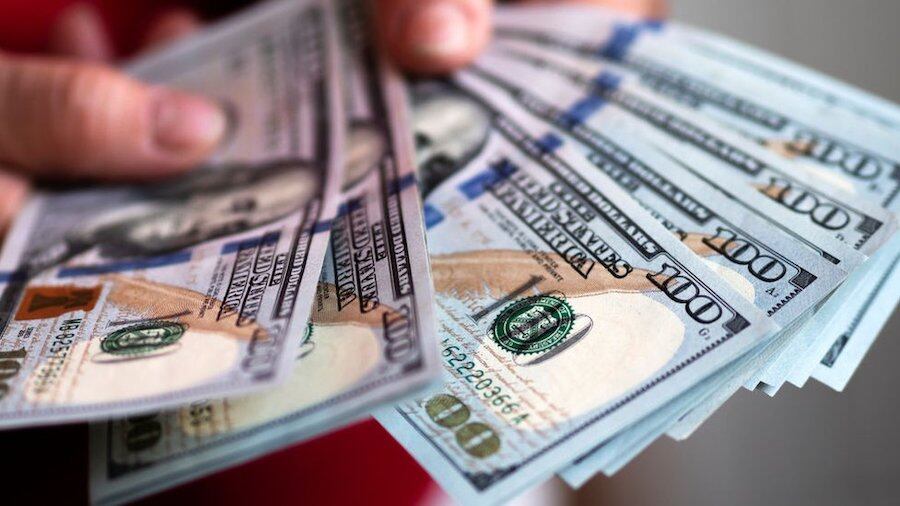 El billete verde se mantiene estable tanto en el país como en el mercado internacional. Foto: Archivo