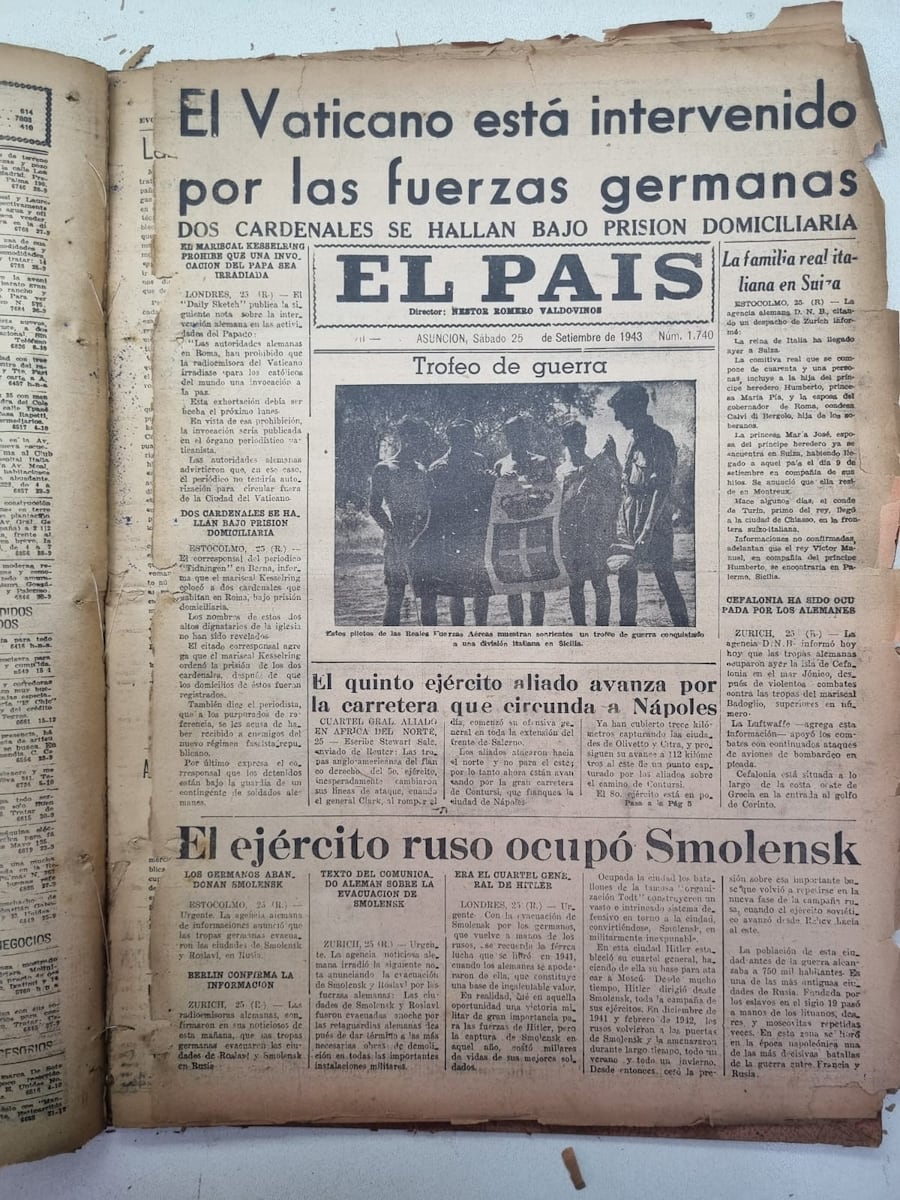 En setiembre de 1943, la Segunda Guerra Mundial se encontraba en su máxima
expansión, y las portadas de los diarios impresos reflejaban esos trágicos momentos de la humanidad
