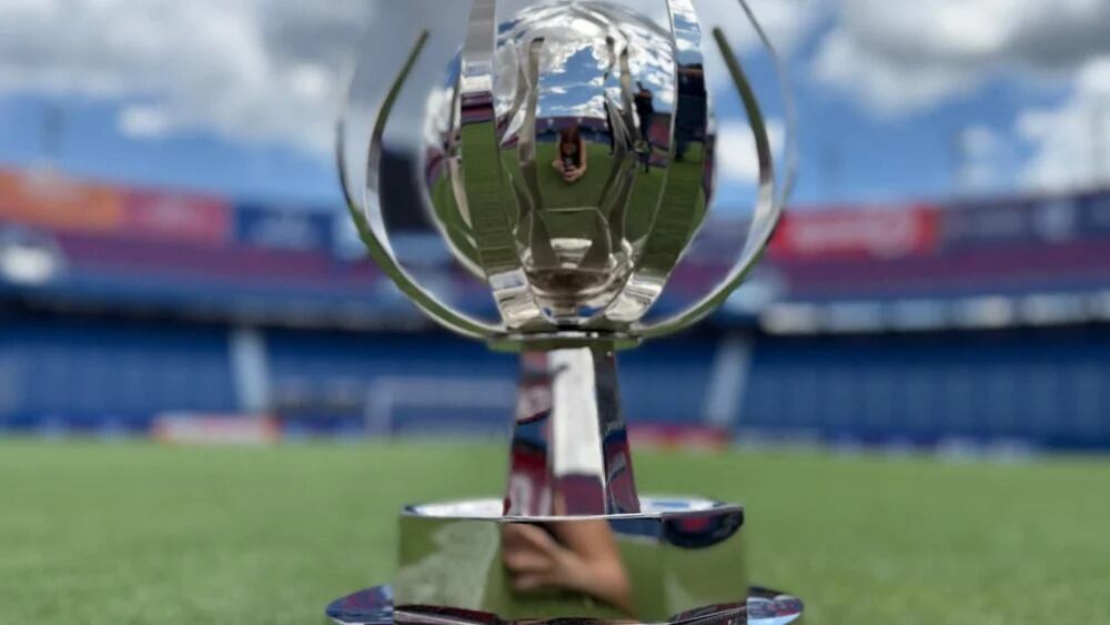La Supercopa Internacional del fútbol argentino se jugó en Asunción y trajo más de 7.600 visitantes. Foto: Liga de Fútbol Profesional de Argentina