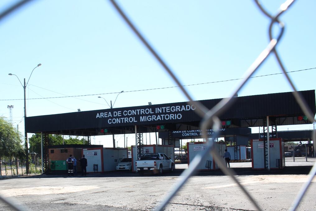 Si bien este jueves el gobierno de la Argentina emitió el decreto de reformas migratorias, las disposiciones establecidas aún no pueden aplicarse hasta que no sea reglamentadas. Foto: Archivo 