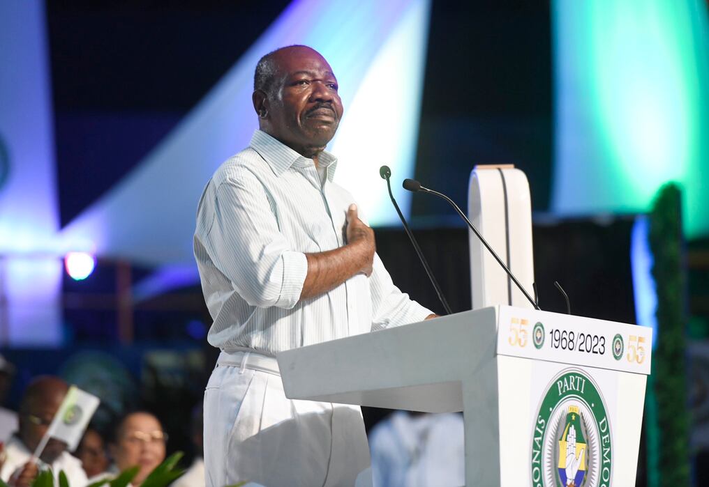Un grupo de militares anunció que ponía "fin al régimen actual" del reelecto presidente Ali Bongo Ondimba, en el poder desde hace 14 años. Foto: @PresidentABO