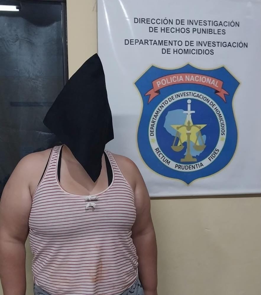 La mujer detenida fue identificada como Angelina Schramm Robledo de 36 años. Foto: Gentileza