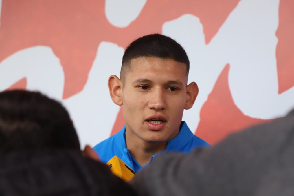 JUAN CÁCERES, defensor albirrojo