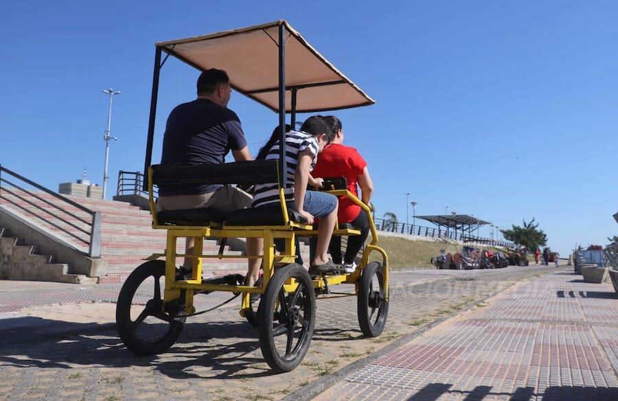 El cielo estará nublado a parcialmente nublado y con vientos variables. La temperatura máxima se mantendrá entre 33 °C y 36 °C. Foto: Emilio Bazán