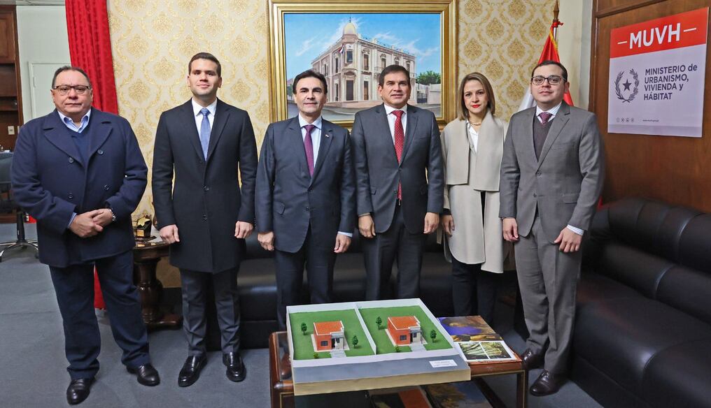 Se ha oficializado el proceso de transición en el MUVH con la reunión entre el equipo del gobierno entrante y la administración saliente. Foto: Gentileza