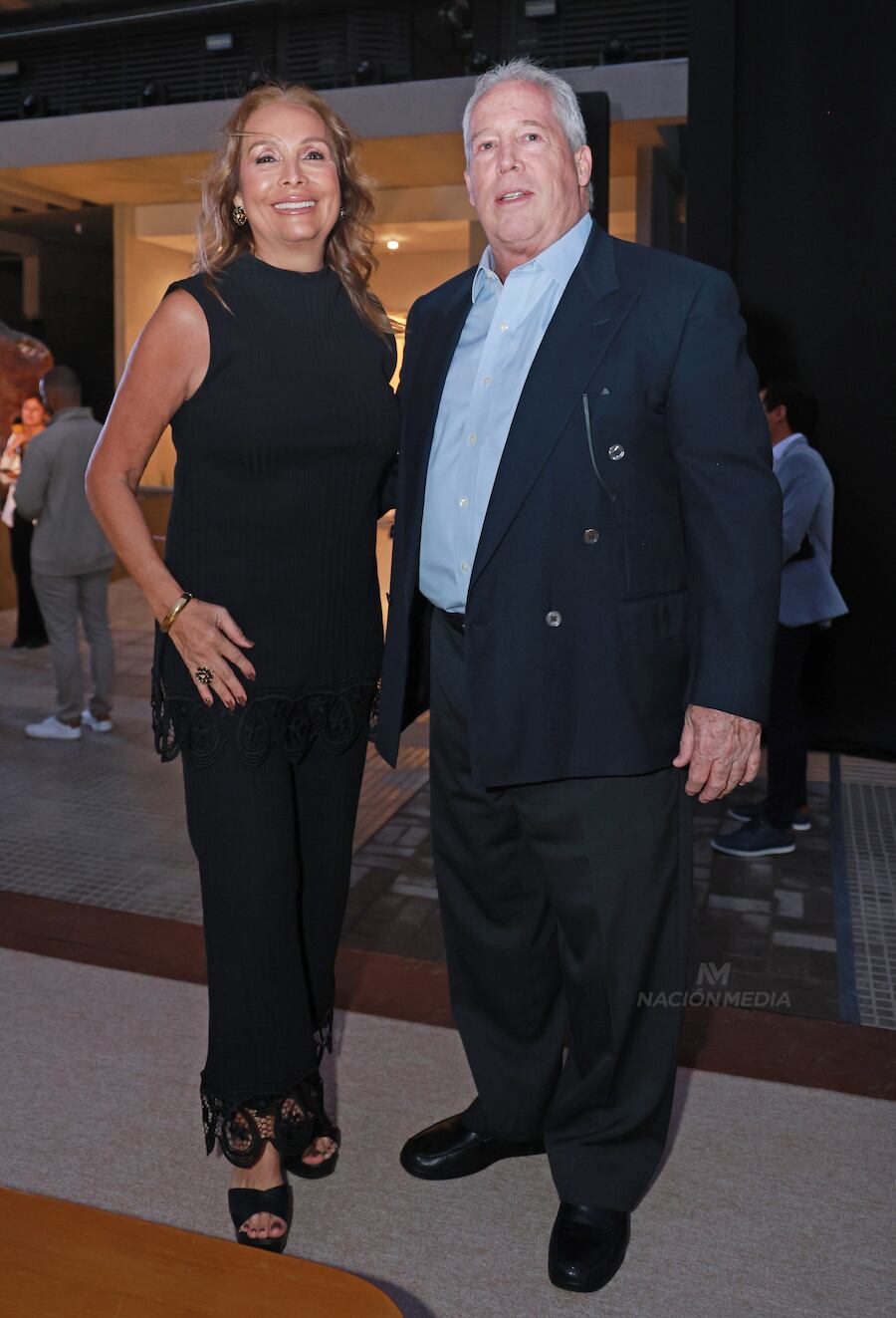 Lourdes y Mark Shakespeare