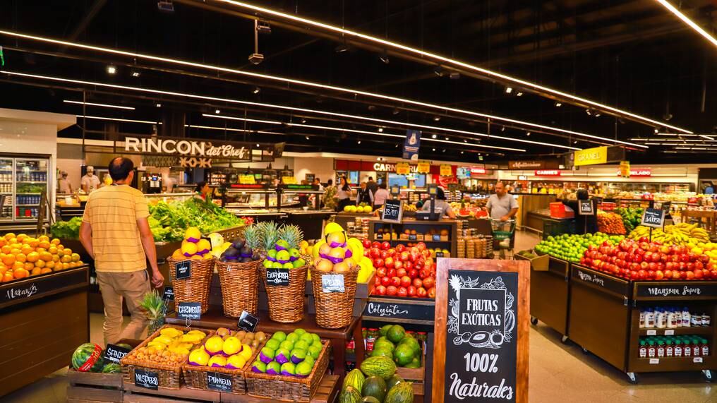 Las proyecciones para la inflación están en torno al 4 %, mientras que las estimaciones de la banca matriz se ubican en 4,1 %. Foto: Archivo