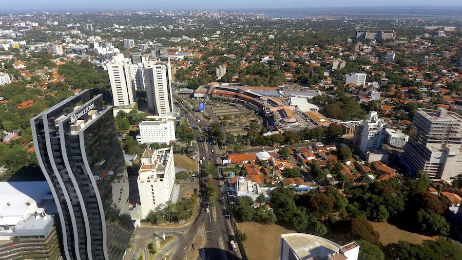 El experto de la Fundación Don Cabral señaló que Paraguay cuenta con condiciones macroeconómicas sólidas y un manejo prudente de la política fiscal. Foto: Archivo