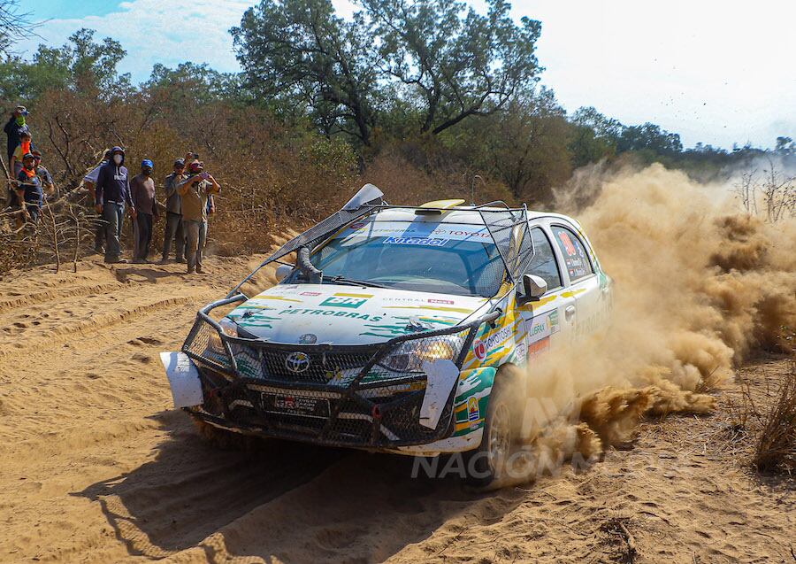Uno de los grandes candidatos en la tracción simple es Beto Ramírez con su Toyota Etios