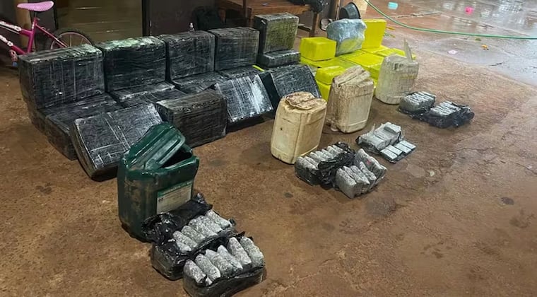 Incautan 109 kilos de marihuana a metros de la frontera en CDE Incautan 109 kilos de marihuana a metros de la frontera en CDE