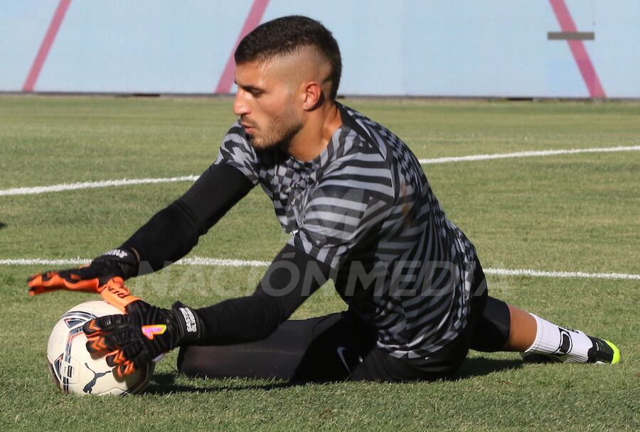 Gastón Olveira no se moverá de Olimpia salvo que llegue una buena oferta para una venta directa.FOTO: NÉSTOR SOTO