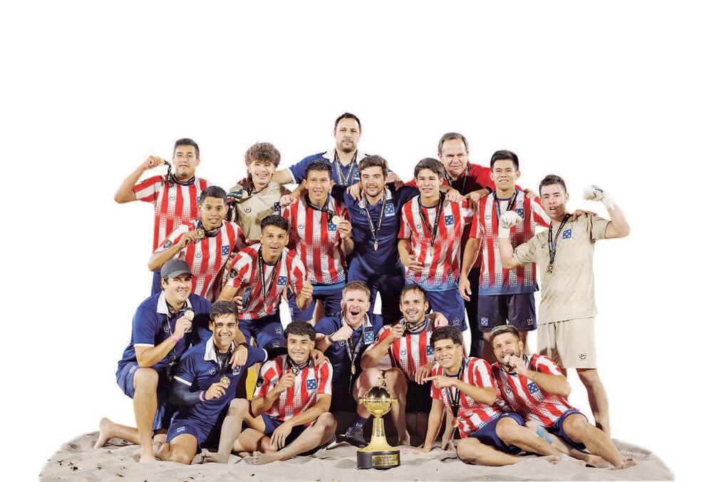 PLANTEL CAMPEÓN DE PRESIDENTE HAYES EN FÚTBOL DE PLAYA
Carlos Adrián Ovelar Morínigo, Sixto Ariel Cantero Centurión, Gustavo Arnaldo Benítez Ríos, Jesús Amado Rolón Caballero, Thiago Andrés Barrios Velázquez, Pedro Pablo Morán, Milciades Migdonio Medina Chávez, Jhovanny Javier Benítez Tande, Néstor Ignacio Medina Chávez, Carlos Valentín Benítez Zárate, Enzo Diosnel Cáceres Silguero
Alan Nahuel Rodas González, DT: Joaquín Molas, Goleador: Carlos Valentín Benítez (10 goles)