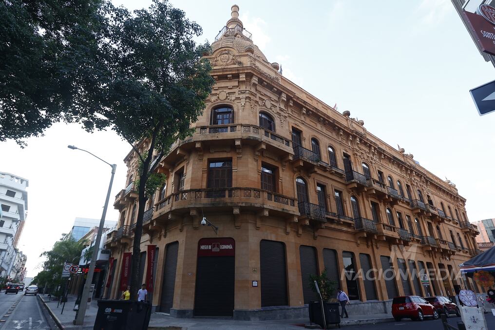 Los adultos mayores, veteranos y pensionados serán los primeros en cobrar este viernes 21, conforme al calendario establecido por la cartera económica. Foto: Archivo