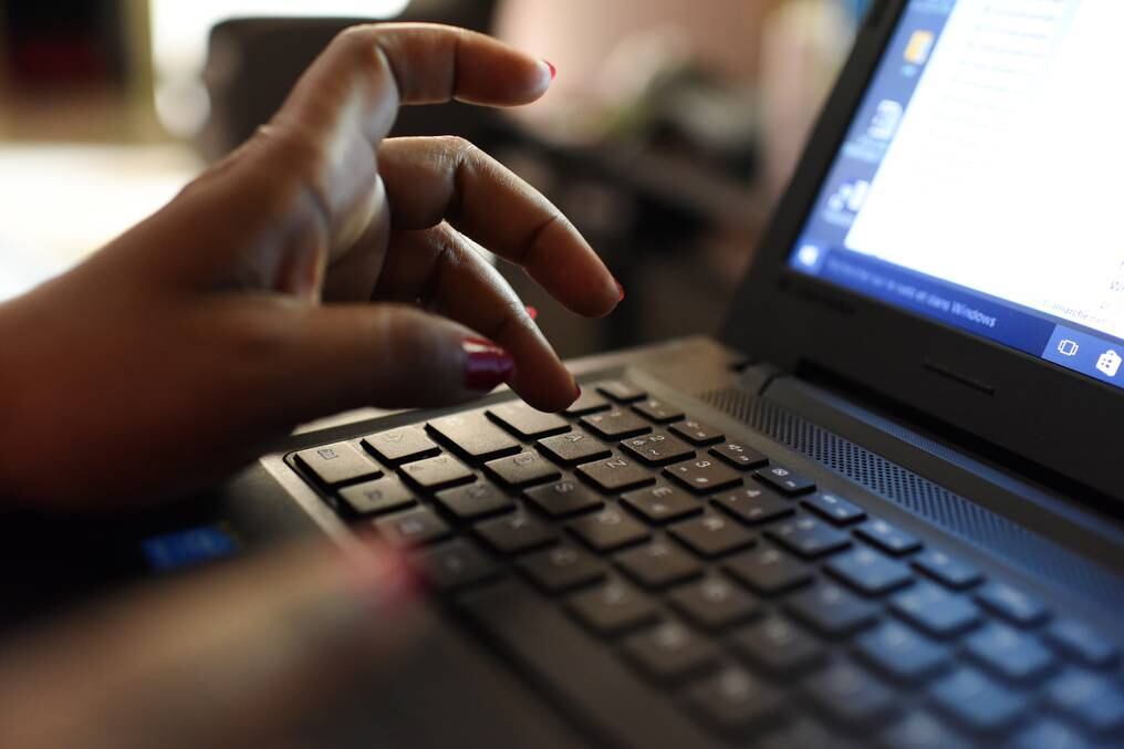 Esta nueva herramienta digital permitirá a los empleadores emitir y gestionar de manera electrónica los comprobantes de remuneraciones laborales. Foto: Ilustrativa