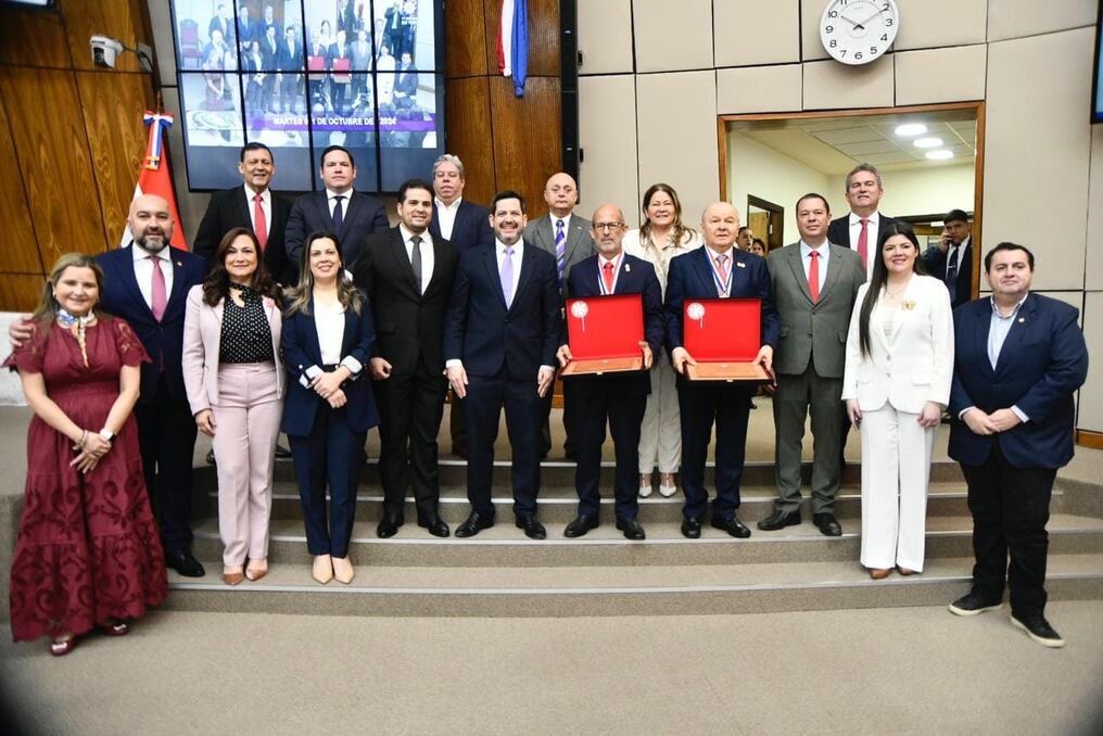 La distinción al bloque internacional fue impuesta por promover las relaciones de fraternidad entre todos los países de Latinoamérica y el Caribe. Foto: Gentileza