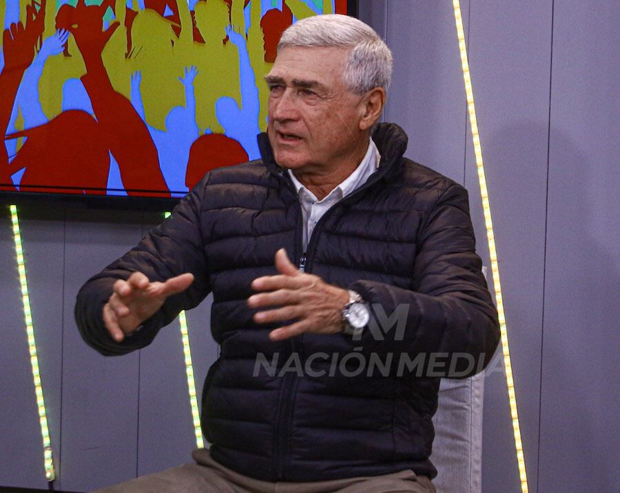 Alicio Solalinde durante su visita al programa “Versus arena”, del canal GEN/Nación Media.FOTO:EDUARDO VELÁZQUEZ