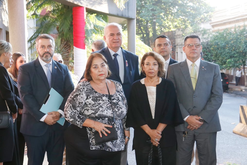 Maricel Albertini (mujer de la izquierda) participó del acto de recordación en la sede del Ministerio Público. Foto: Gentileza
