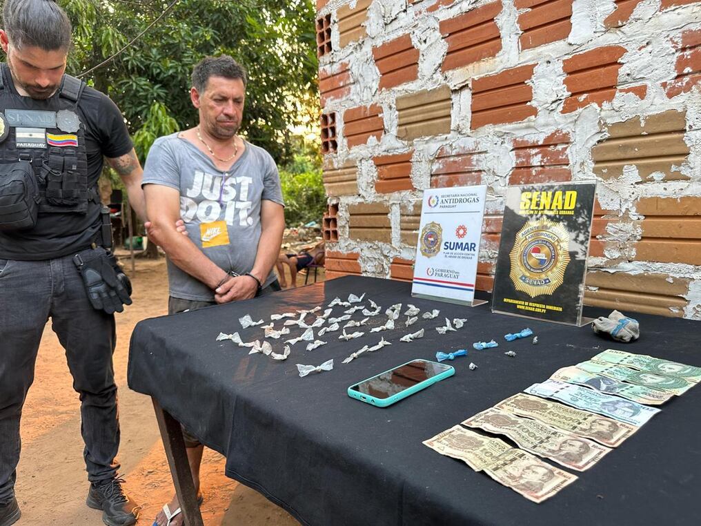 La Senad logró la detención del líder del Clan Caber quien liberaba el microtrafico en Altos, departamento de Cordillera. Foto: Gentileza