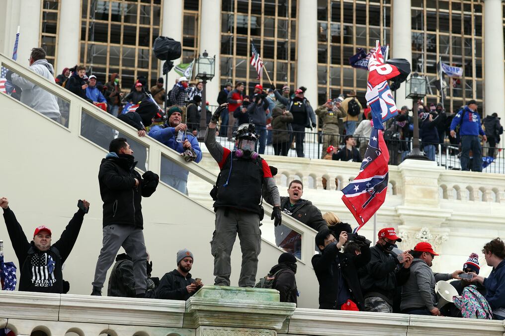 En un acto salvaje, los seguidores de Donald Trump tomaron por asalto el Capitolio porque no aceptaban la victoria de Joe Biden. Foto: AFP/Archivo