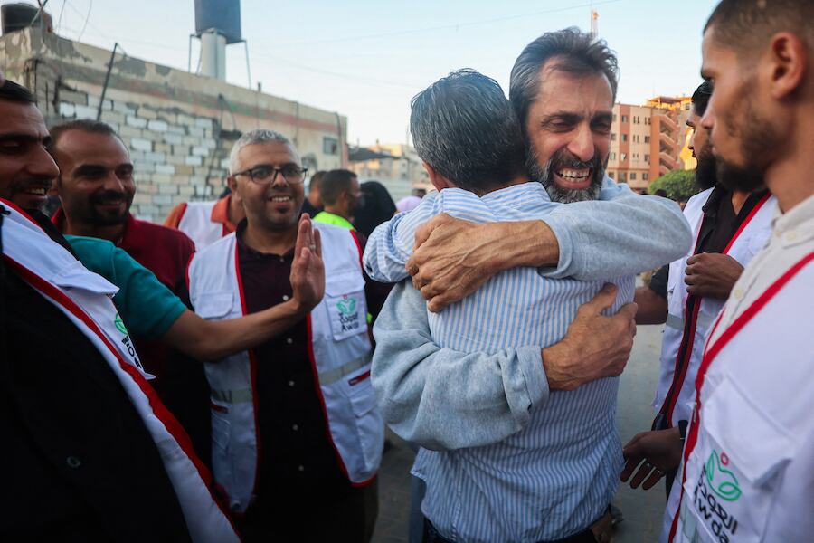 Israel brind el anuncio que liber a 1.968 prisioneros palestinos a cambio de los ltimos 20 rehenesvivos retenidos por el movimiento islamista Hams en la Franja de Gaza.FOTO: AFP