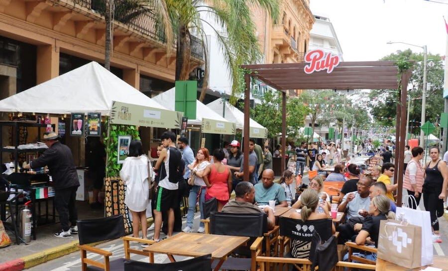 La previa del Día de la Amistad se vivirá hoy sobre calle Palma con feria de artesanía, comidas y un show musical imperdible.FOTO: ARCHIVO