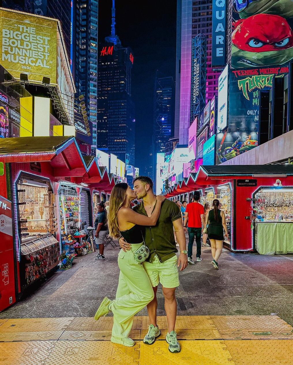 Renato Prono y Alba Riquelme están vacacionando en Nueva York. Foto: @albariquelme/Instagram