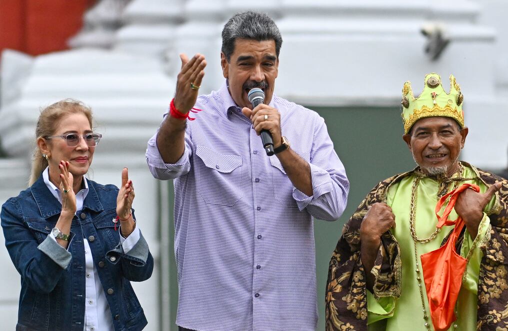 El presidente venezolano, Nicolás Maduro, asume este viernes su tercer mandato consecutivo, entre acusaciones de fraude y aislamiento internacional. Foto: AFP