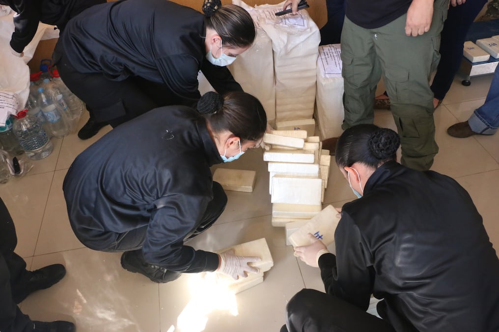 Se destruyeron en total 456, 7 kilogramos de cocaína incautadas durante la operación denominada “Perla negra”. Foto: Gentileza