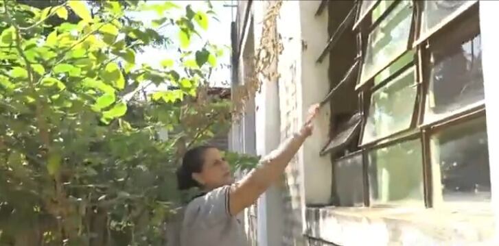 La madre de uno de los identificados como autores del robo, repuso los ventiladores robados. Foto: GEN