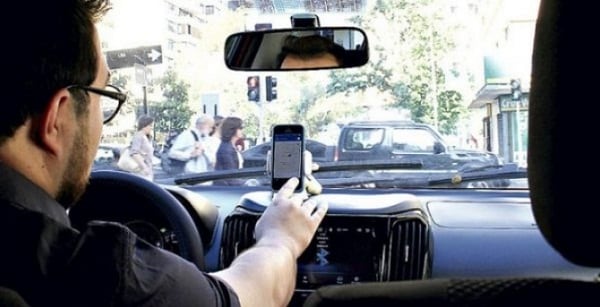 Los paraguayos cada vez optan más por trabajar con plataformas digitales para obtener mayores ingresos. Foto: Ilustrativa