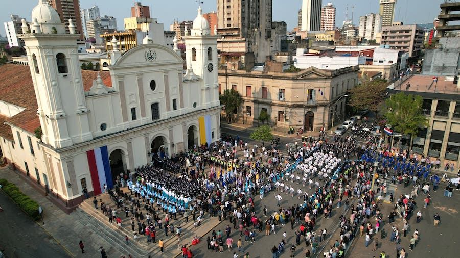 Asunción festejó su aniversario con mensaje de alegría y esperanza