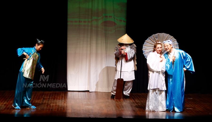 “Madame Blanca”, una adaptación al español de una de las leyendas folclóricas más populares de la cultura china, fue presentada en el CCPA. Foto: Eduardo Velázquez