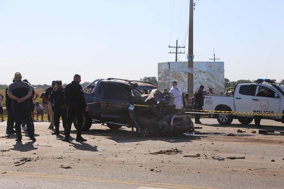 La víctima fatal trasladaba a dos acompañantes que resultaron con lesiones y fueron trasladados hasta un centro asistencial. Foto: Gentileza