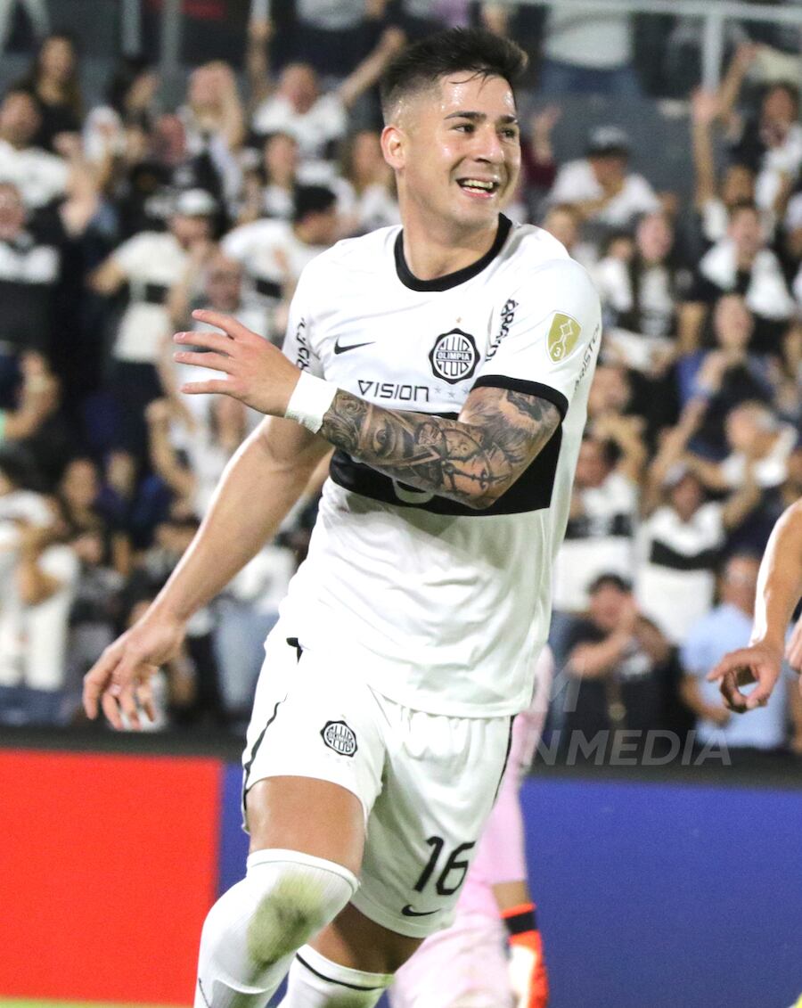 Guillermo Paiva, delantero de Olimpia.FOTO:NÉSTOR SOTO – NACIÓN MEDIA