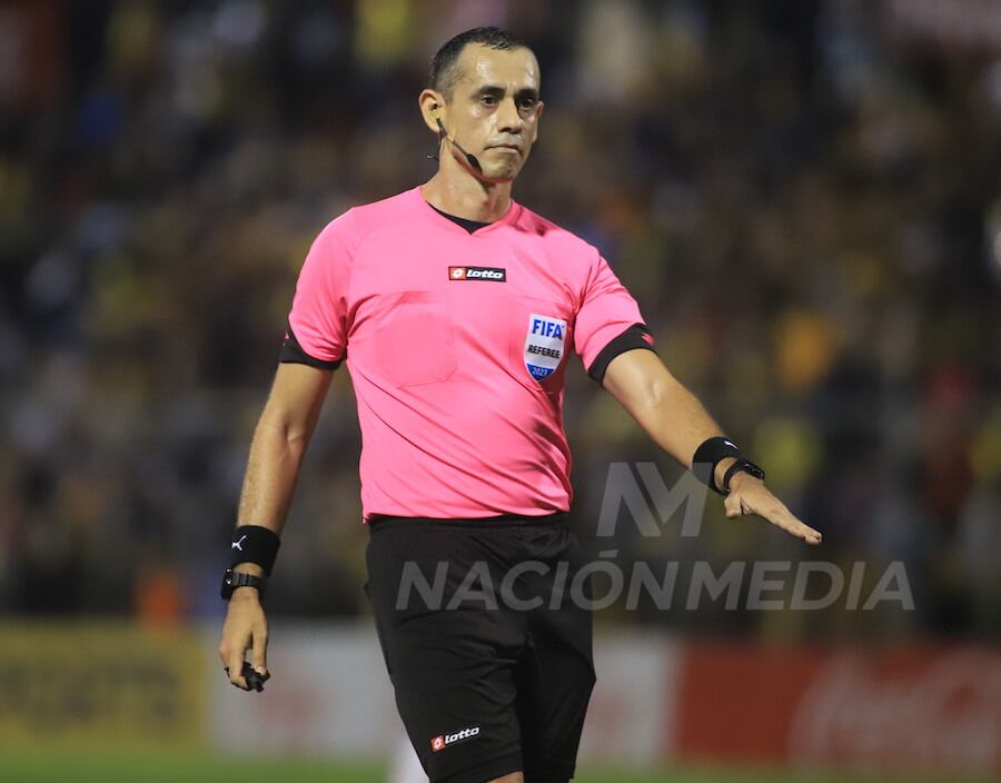 Juan Gabriel Benítez, árbitro designado para el superclásico.FOTO:ARCHIVO NACIÓN MEDIA
